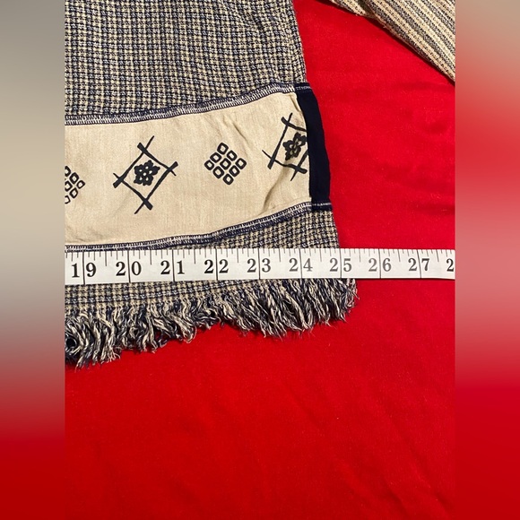 Vintage Suryä II Overshirt/Shacket with Prints and Wooden Accents - Picture 9 of 13